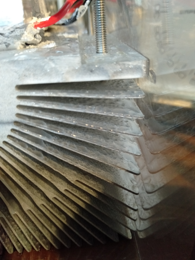 ペルチェエアコン